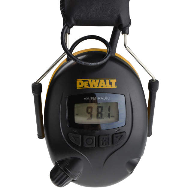 Dewalt DPG15 Earmuff Digital AM/FM Hearing Protector