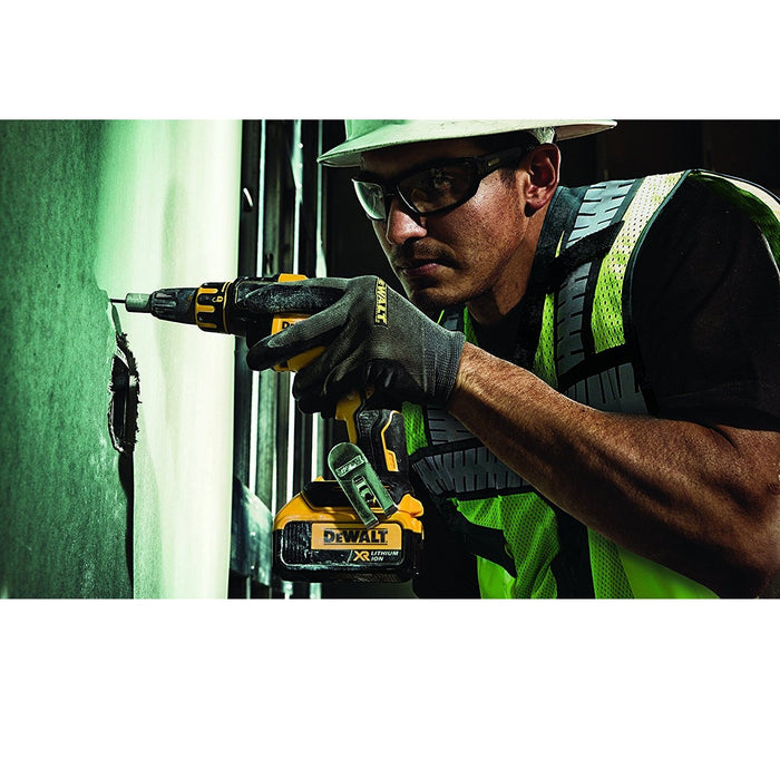 Dewalt DSV521 Class 2 Heavy Duty Surveyor Vest